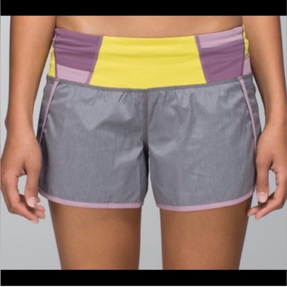 lululemon athletica Pants - Lululemon Run time Shorts Size 6